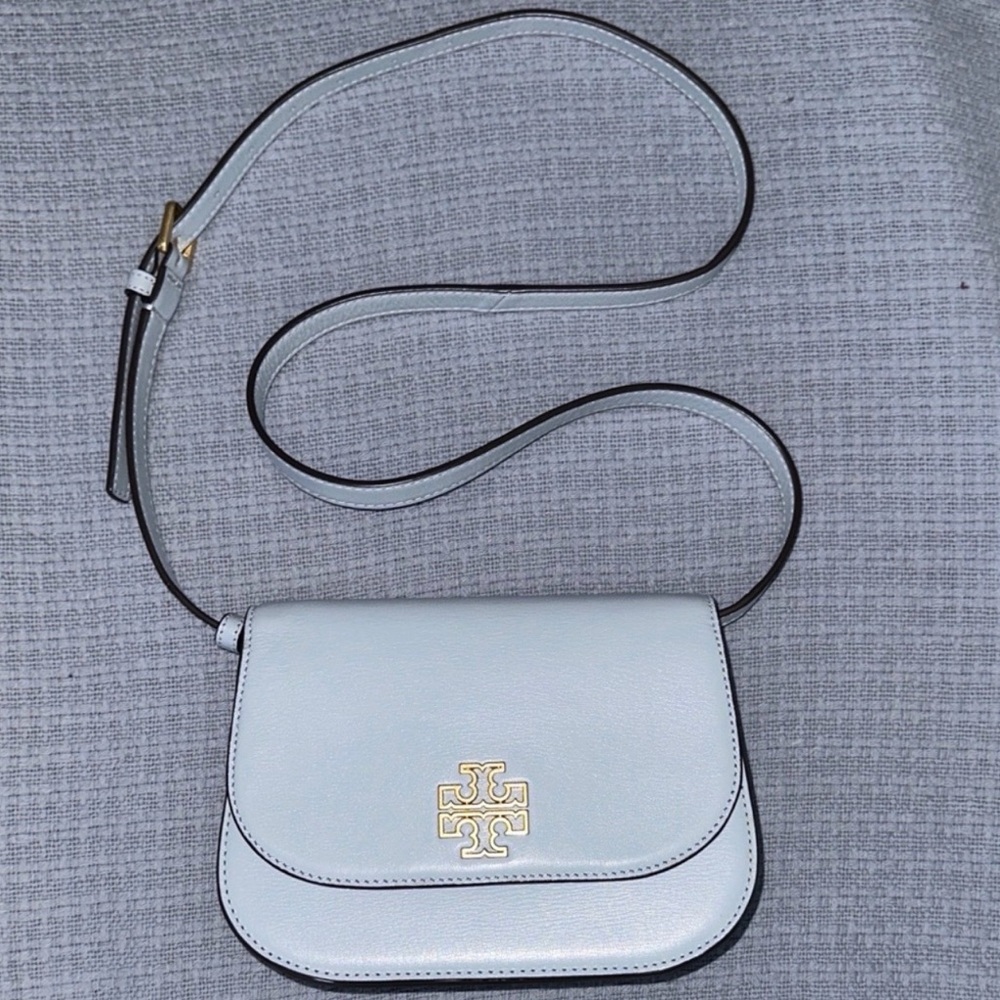 Tory Burch Britten Textured Small Saddle Crossbody Icicle Light Blue Bag